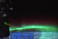 В NASA показали, как выглядит полярное сияние из космоса (фото)