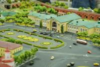 С подвижным поездом и автобусами: в винницком музее появился интерактивный макет города