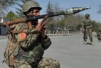 На півночі Афганістану урядові війська відбили атаку талібів на місто
