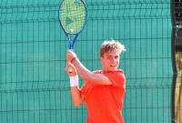 Украинский теннисист пробился в четвертьфинал юниорского "Ролан Гаррос"