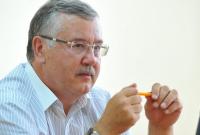Луценко подала иск на Гриценко: требует возместить 2,5 млн грн (видео)
