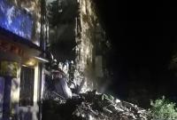 В Дрогобыче в результате взрыва обрушилась часть четырехэтажного жилого дома