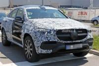На тестах замечен прототип обновленного Mercedes GLE Coupe (фото)