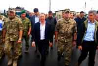 Волкер вместе с делегацией США посетил Донбасс: подробности визита