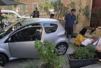 Во Франции семь человек пострадали при наезде автомобиля на террасу кафе