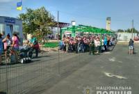 В очередях в КПВВ на Донбассе застряло 170 автомобилей
